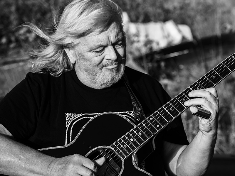 An Evening With Phil Beer at The Roses Theatre