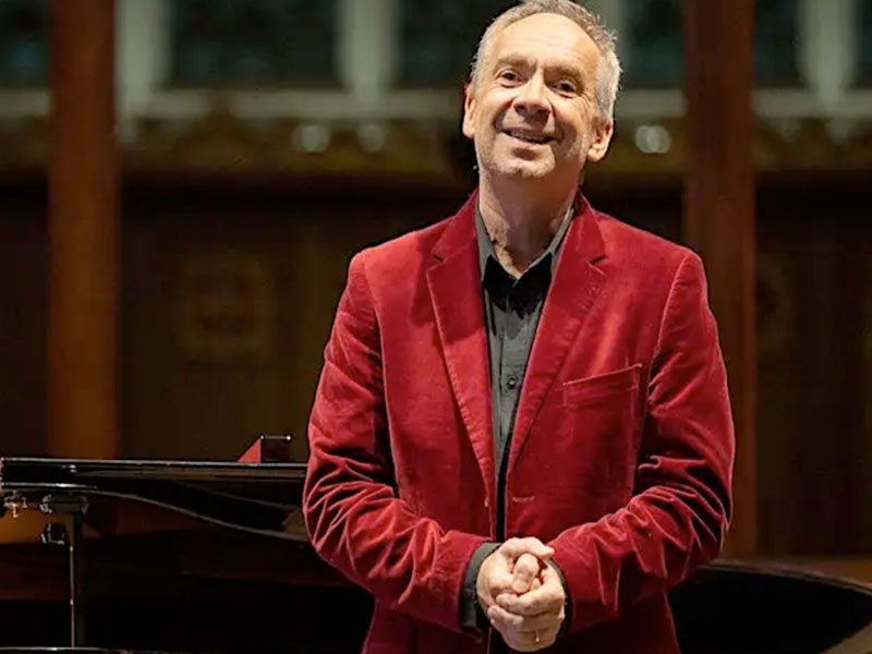 'Light and Song' Featuring Tenor James Gilchrist at Gloucester Cathedral