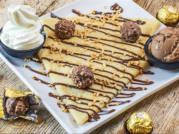 Creams Café in The Brewery Quarter