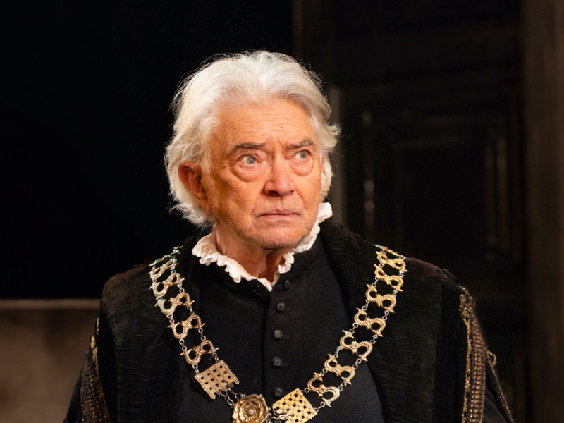 Martin Shaw Stars in A Man for All Seasons at the Everyman Theatre