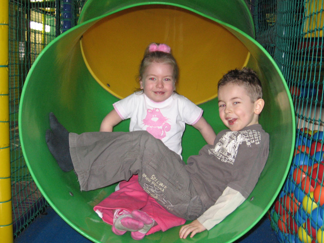 Great fun at Fundays & Ballyhoo playbarns